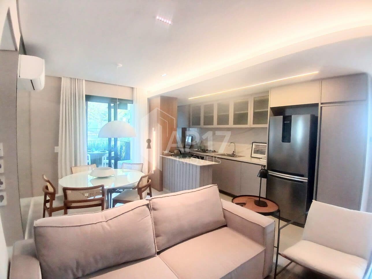 Apartamento Alto Padrão em Cabral, Curitiba/PR