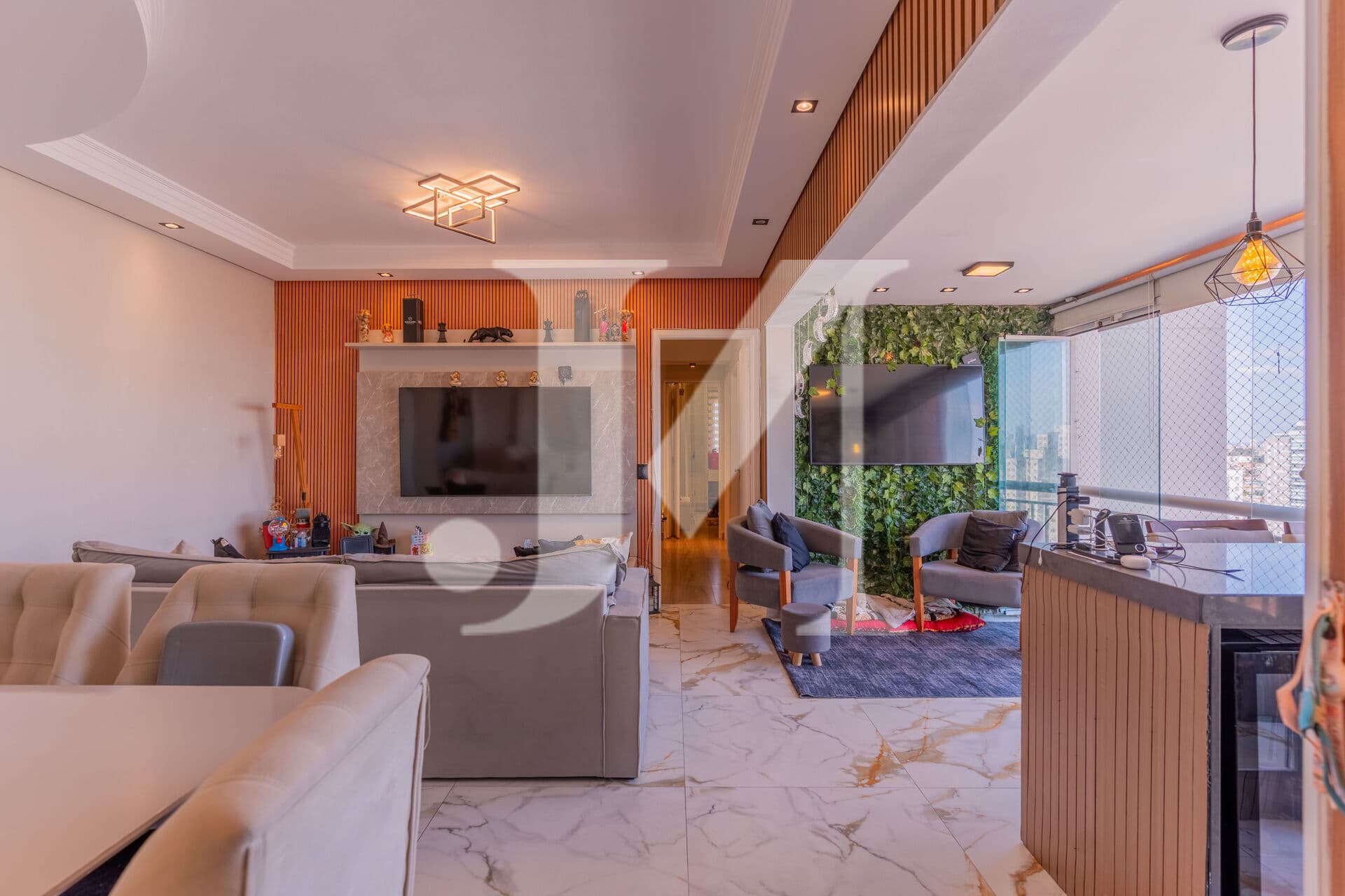 Apartamento Padrão de 98m², 3 Dormitórios, sendo 1 Suíte e 2 Vagas no Condomínio Edifício Lugano Club. - Vila Carrão 🏢