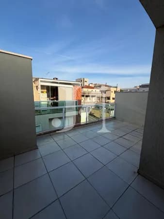 Casa em Condomínio de 198m², 3 Dormitórios e 3 Vagas no Condomínio Residencial Aurora e Arthur - Vila Invernada 🏢