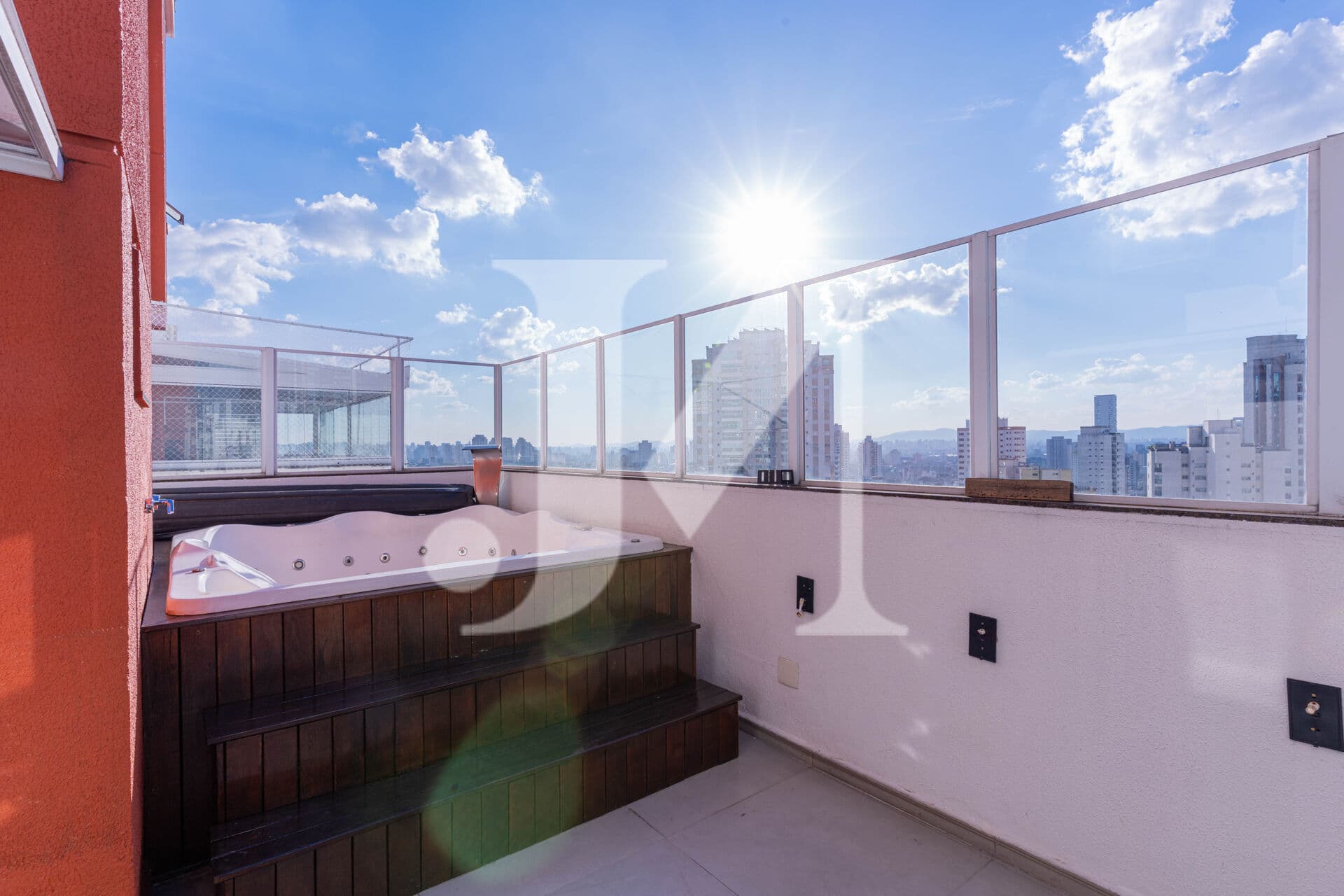 Apartamento Cobertura Duplex de 160m², 3 Dormitórios, todos Suítes e 3 Vagas no Condomínio Montreal - Anália Franco 🏢
