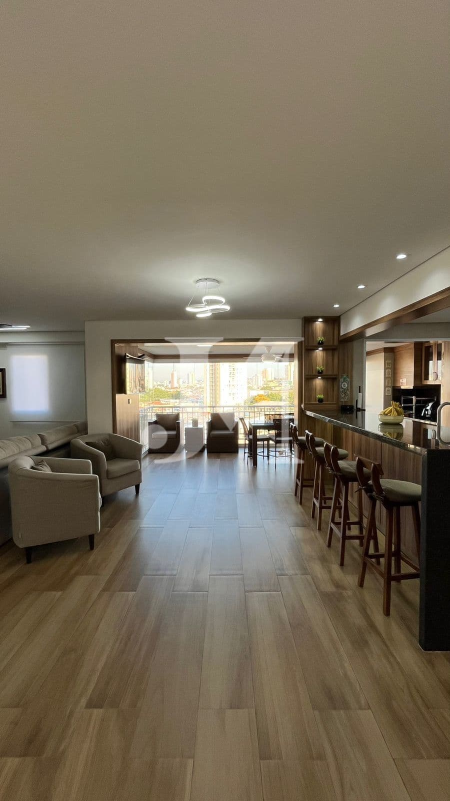 Apartamento Padrão de 124m², 3 Dormitórios, sendo 2 Suítes e 2 Vagas no Condomínio Felicitá - Vila Carrão 🏢