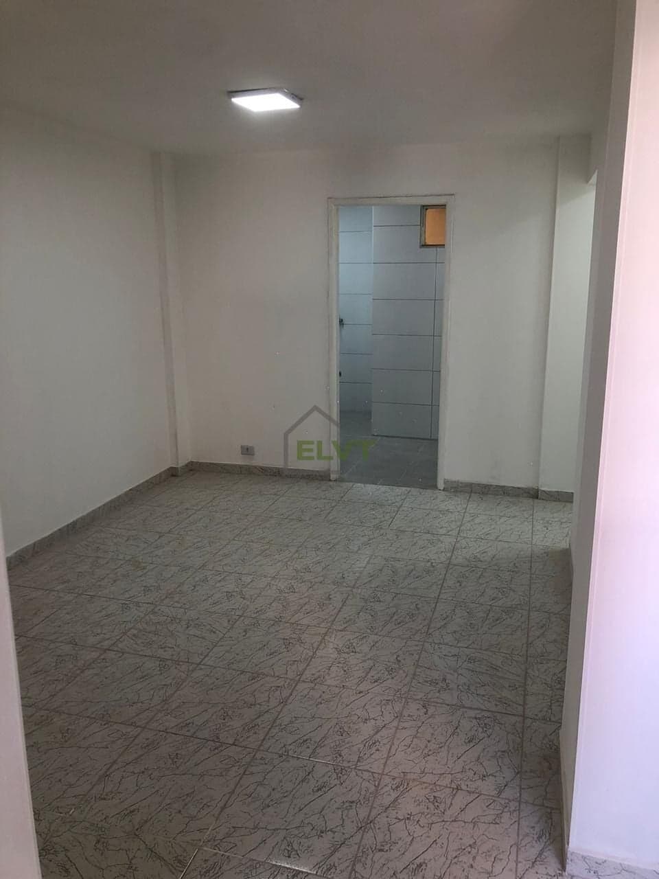 Apartamento à venda no bairro Barra Funda em São Paulo com 1 quarto próximo ao metro