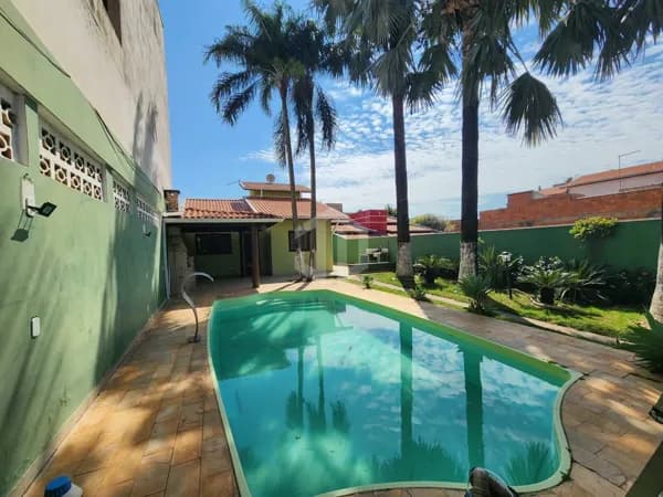 Casa em João Aranha, Paulínia/SP