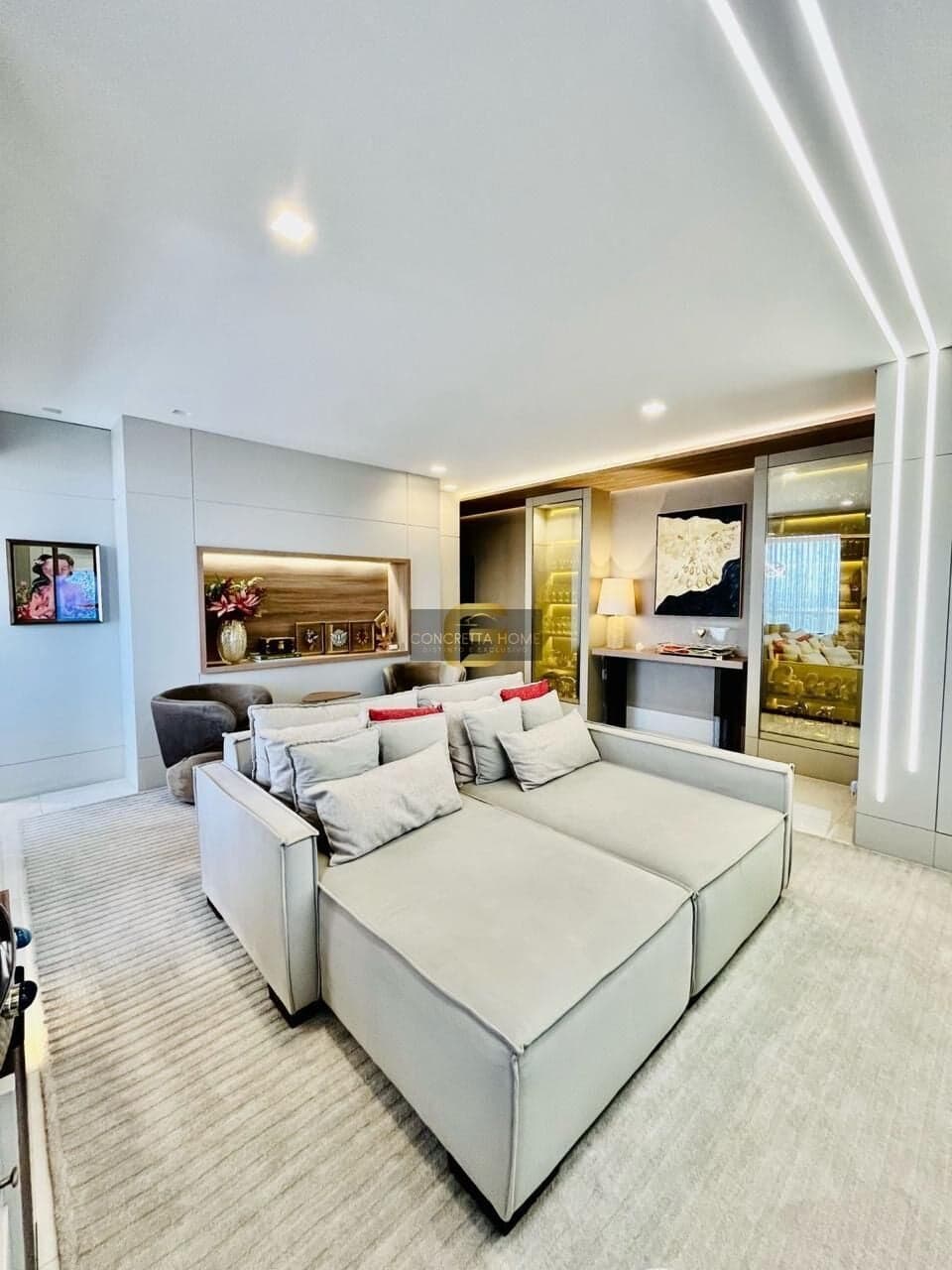 OPORTUNIDADE APARTAMENTO 98M² | ANDAR ALTO | MÓVEIS PLANEJADOS | 3 SUÍTES | 2 VAGAS NO VILLAGIO VERONESE!