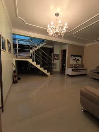 Casa para Venda 3 quartos (1 suíte) no Condomínio Solar das Torres – Santa Cruz II