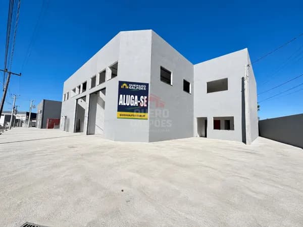 ALUGO GALPÃO NOVO NA PALHOÇA COM 251,10M²