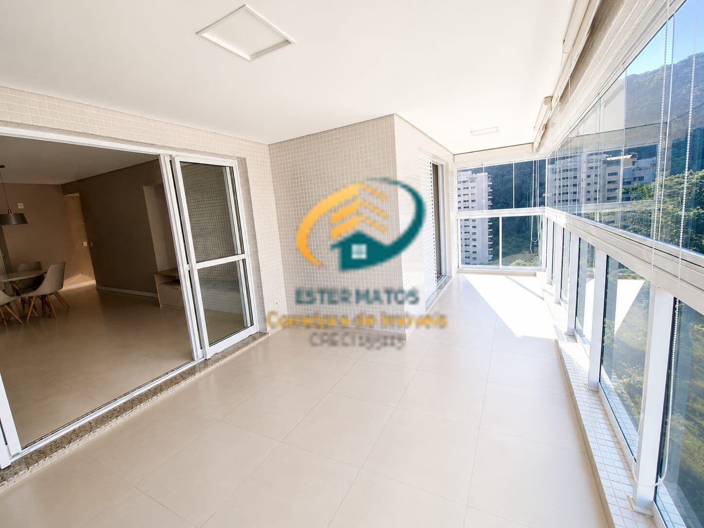 Lindo Apto - 3 Dorms (1 Suíte) - 5 Min da Praia Pitangueiras/Guarujá/SP!