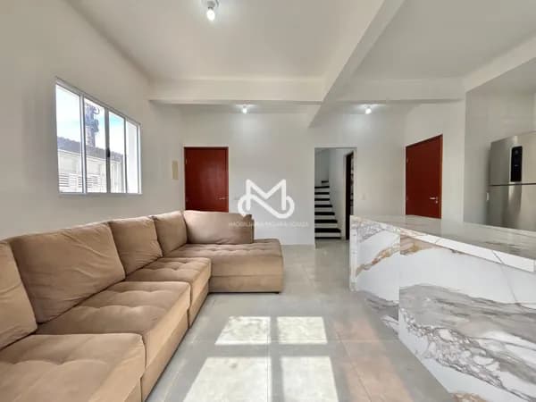 Casa à venda a 500m da praia no bairro Vista Linda em Bertioga/SP