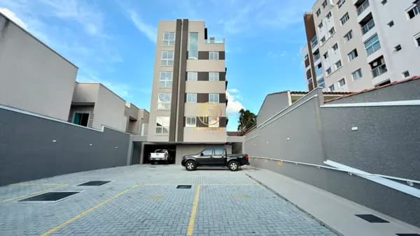 Apartamento 3 quartos com suíte e elevador