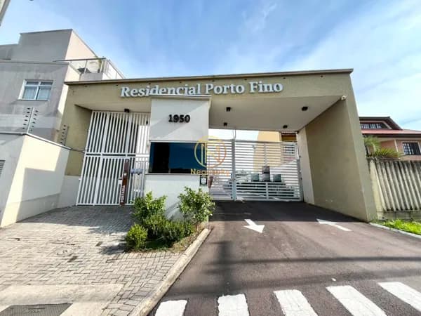 Sobrado com 03 Quartos no Condomínio Porto Fino em São José dos Pinhais