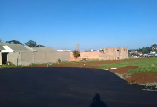 TERRENO RESINDECIAL AMPLO