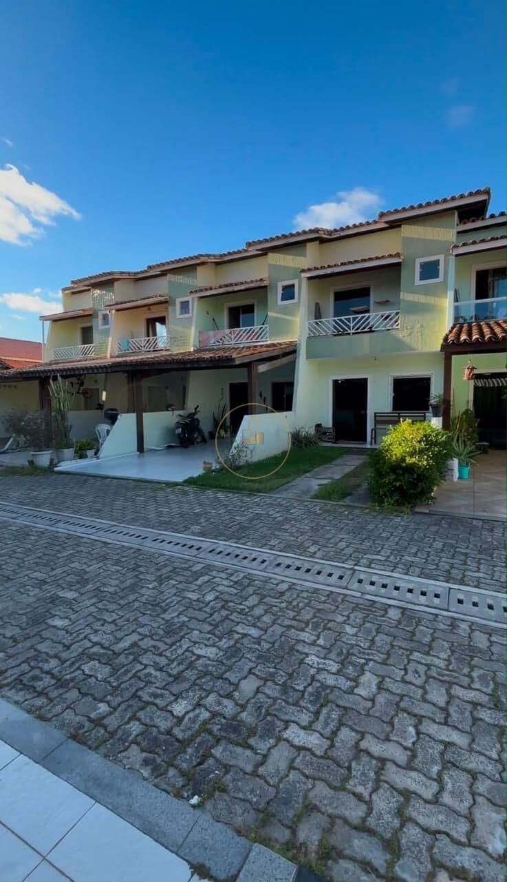 VILLAGE NO CENTRO DE LAURO DE FREITAS