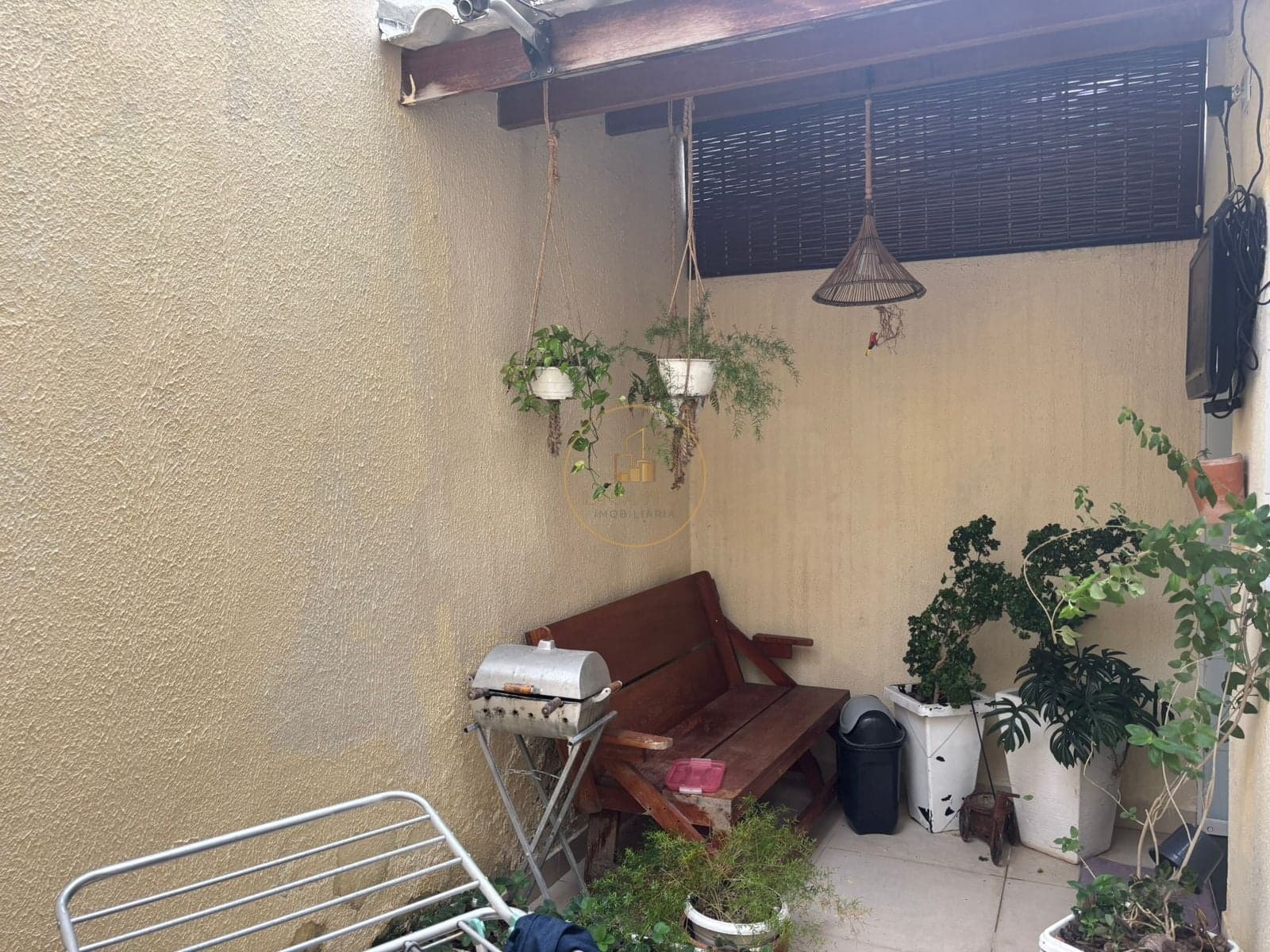 CASA DUPLEX SOLTA EM LAURO DE FREITAS