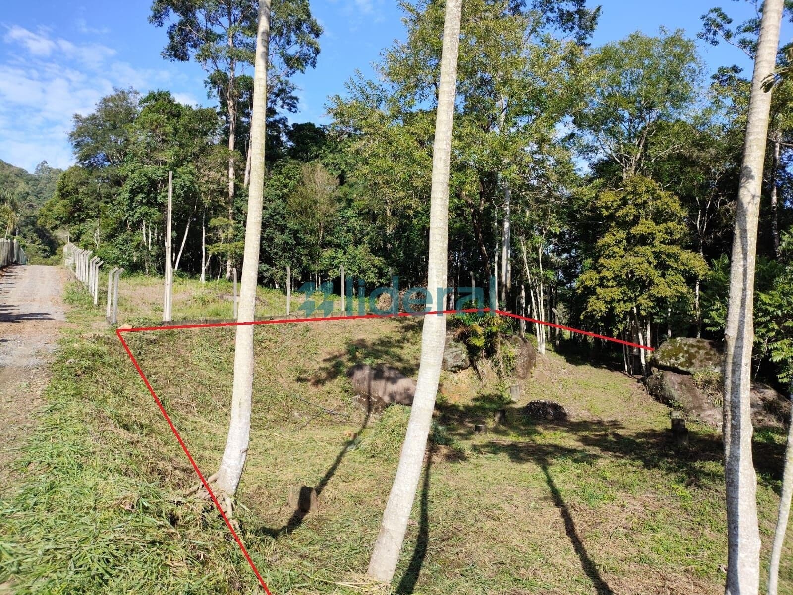 Oportunidade de terreno para chalé.