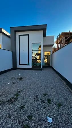 Excelente casa no Loteamento Flora e Flora – Tijucas/SC