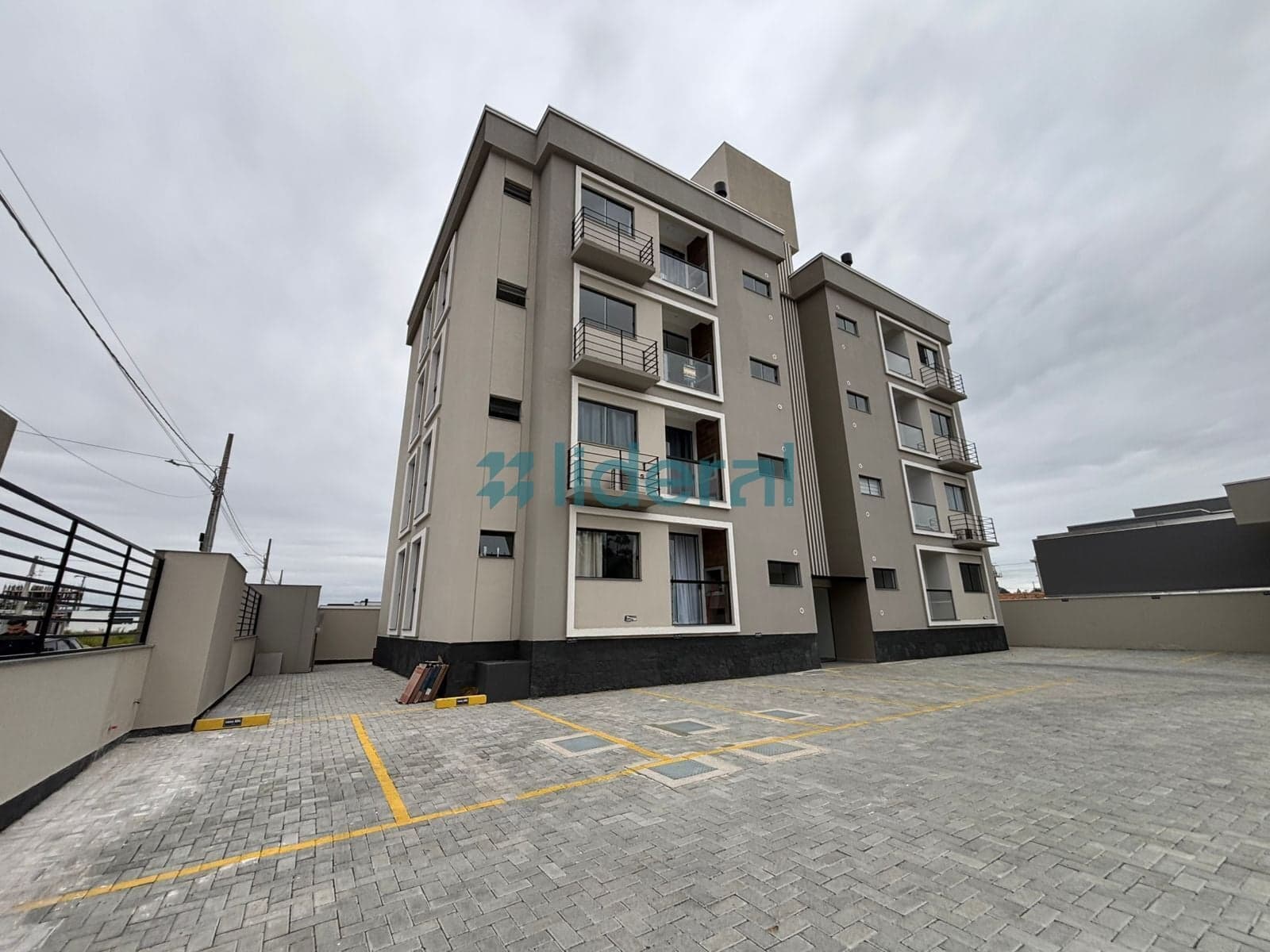 Apartamento em Tijucas - Areias