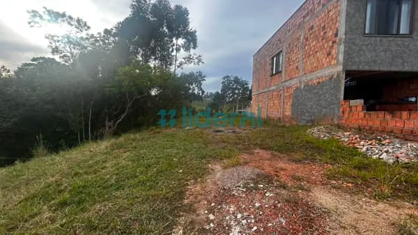 Lote/Terreno em Canelinha - Centro