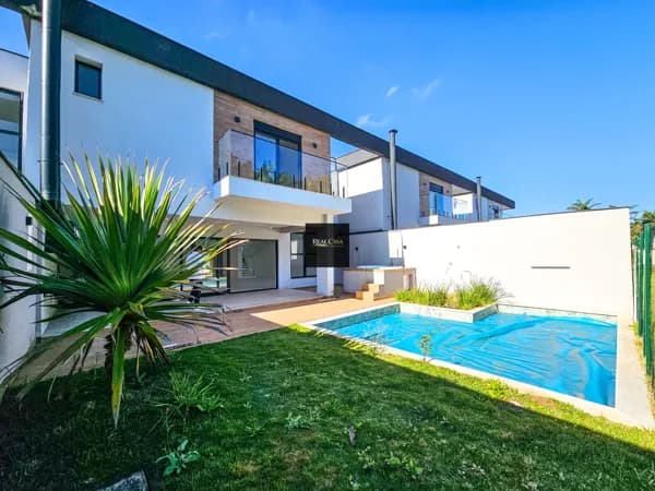 ⭐ Casa em Condomínio Fechado em Ribeirão Pires!