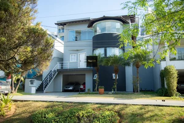 ⭐ Casa em Frente ao Lago no Condomínio Swiss Park!