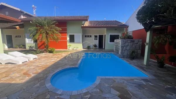 Oportunidade: Casa em 2 lotes à venda em Peruíbe