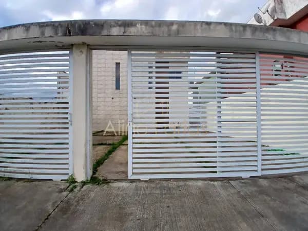Apartamento à venda no bairro Park D'aville em Peruíbe/SP