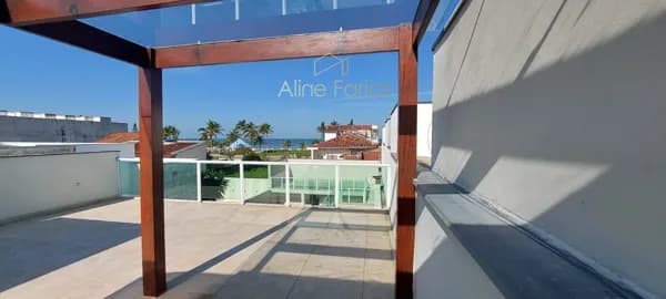Sobrado de alto padrão com vista mar, piscina, spa e 5 dormitórios à venda em Peruíbe