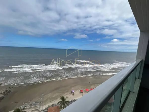 Apartamento à venda frente mar em Mongaguá