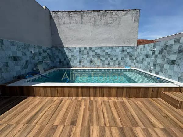 Casa com lazer completo à venda em Peruíbe