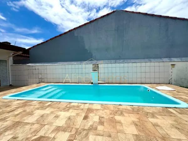 Casa em dois lotes com 500 m² de terreno à venda em Peruíbe