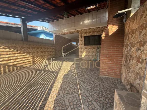 Casa à venda no bairro Não Informado em Peruíbe/SP