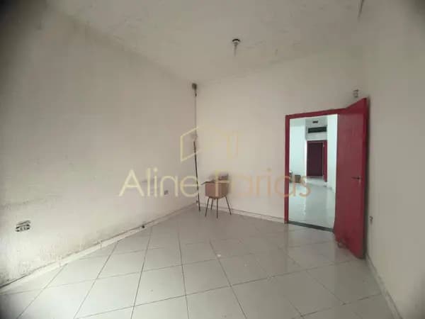 Sala à venda no bairro Não Informado em Peruíbe/SP