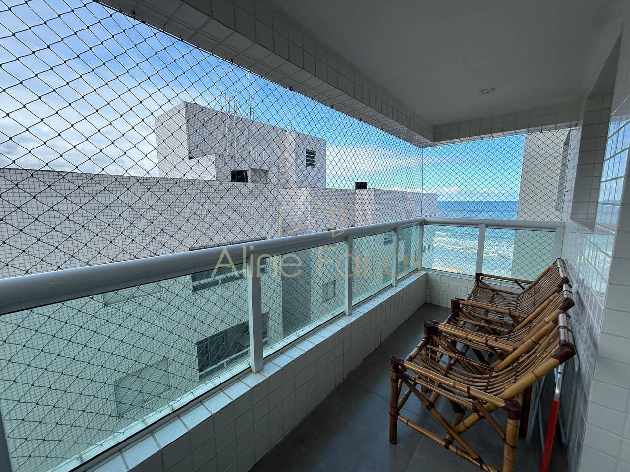 Apartamento à venda frente ao mar em Praia Grande