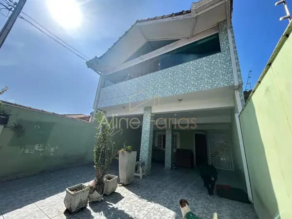 Casa à venda no bairro Park D'aville em Peruíbe/SP