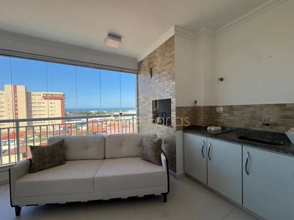 Edifício Florenville: Apartamento mobiliado frente mar à venda no centro de Peruíbe