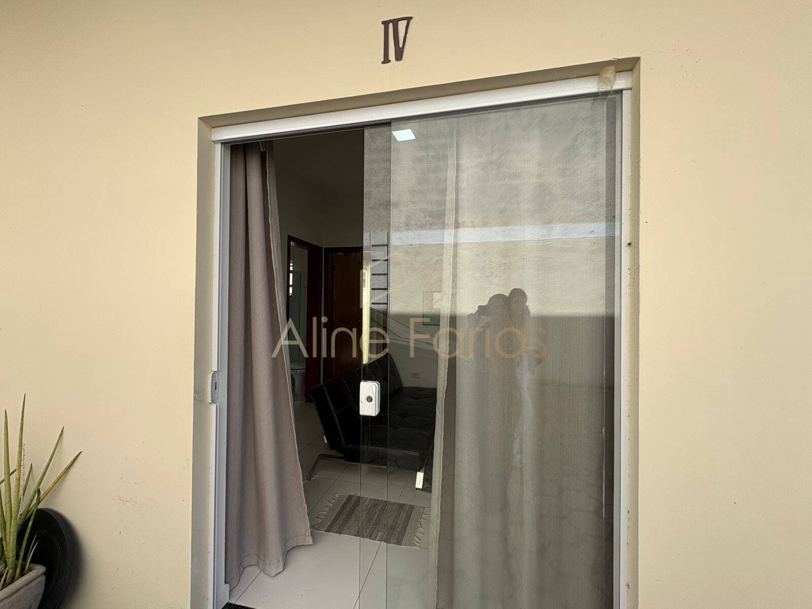 Excelente oportunidade: Apartamentos com mobília completa e preços atualizados à venda em Peruíbe