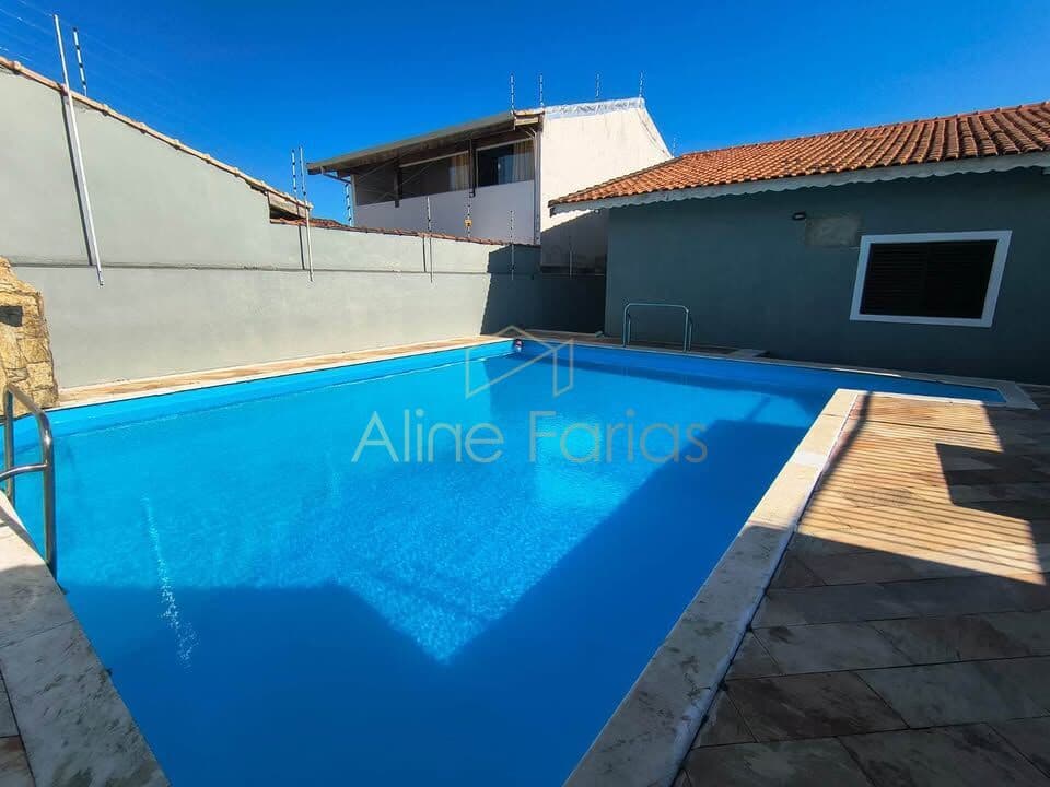 Casa com 3 dormitórios e excelente área de lazer à venda em Peruíbe