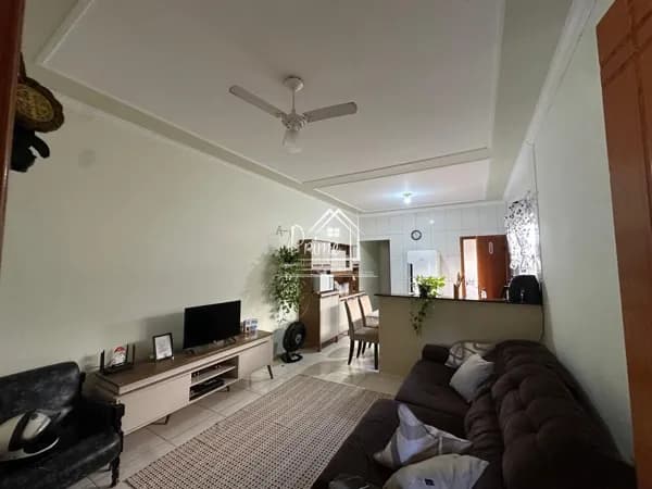 Casa em Promissão - Centro