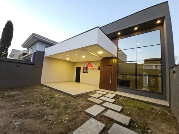 Casa Alto Padrão 03 Dormitórios e 2 suítes com 144m² - Afonso Pena - São José dos Pinhais.