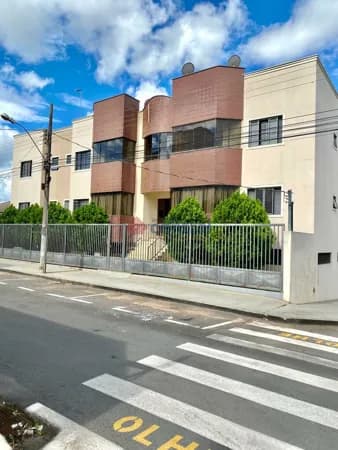 Apartamento Padrão para Aluguel em Centro Patrocínio-MG