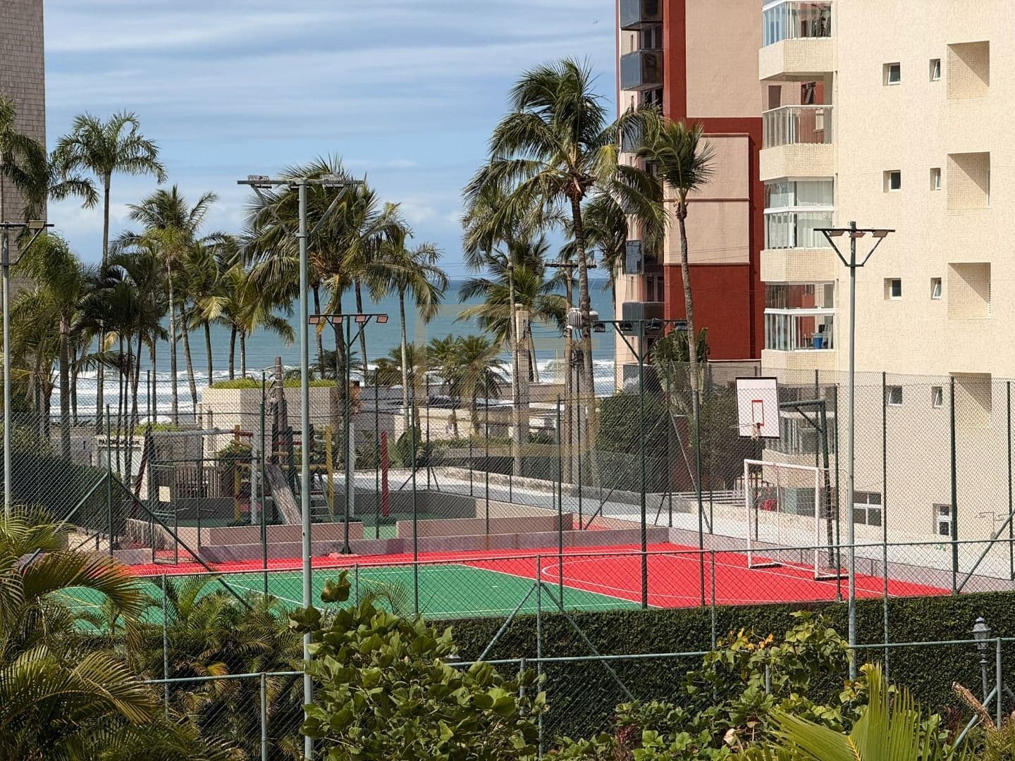 🌊 Apartamento com Vista para o Mar e 2 Suítes – Conforto em Cada Detalhe