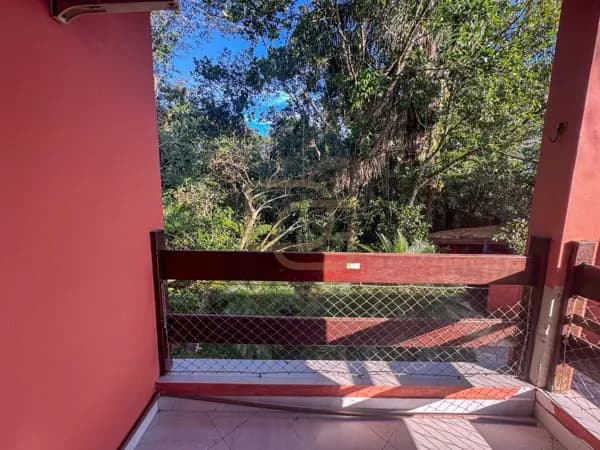 Casa em Villagio com 2 Suítes e Excelente Localização