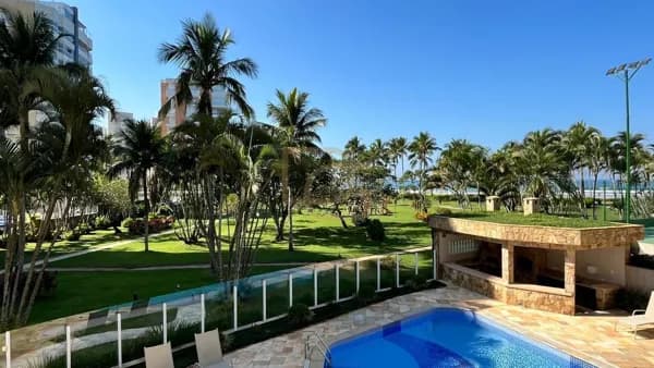 Conforto e Exclusividade a Poucos Passos da Praia