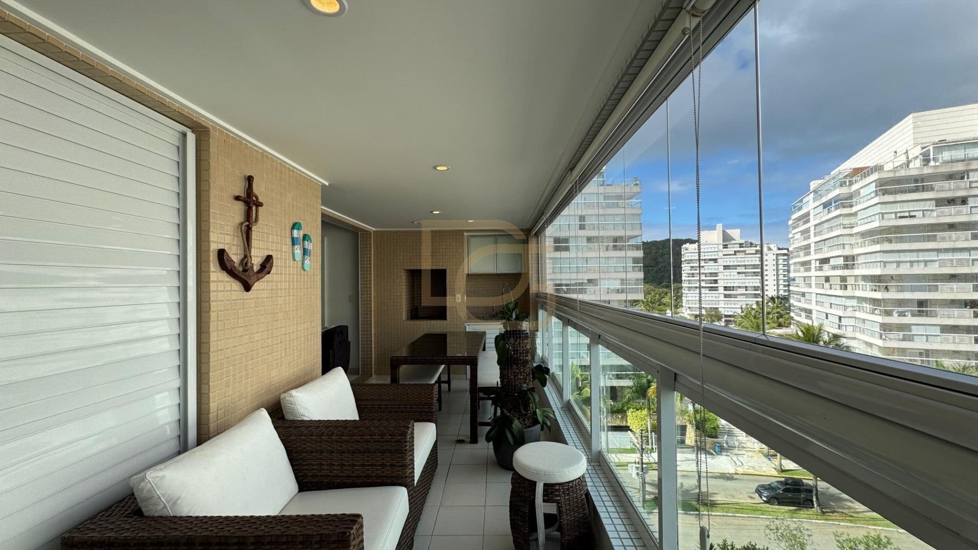 Apartamento Sofisticado com 3 Dormitórios e Varanda Gourmet
