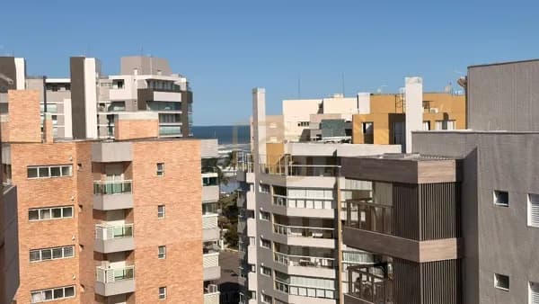 VIVA DE FRENTE PARA O MAR NA RIVIERA