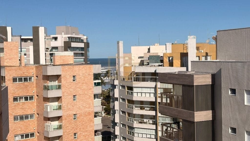 VIVA DE FRENTE PARA O MAR NA RIVIERA