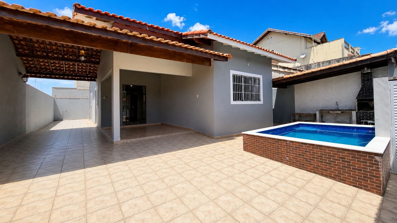 🏡 CASA EM PERUÍBE – COM PISCINA E ÁREA GOURMET
