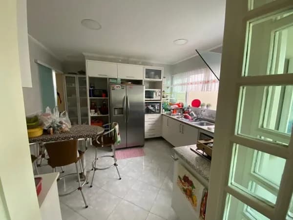 Casa em Mogi das Cruzes - Vila Oliveira