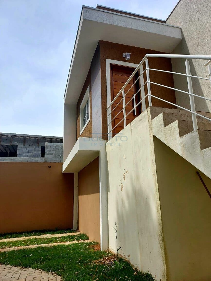 Casa de 02 dormitórios, sendo 01 suíte, à venda na Vila São Paulo, Mogi das Cruzes - SP