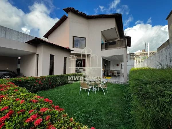 Casa mobiliada com piscina em Ponta de Campina