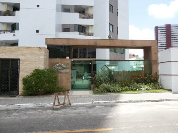 CASA AMARELA EDF. CONDADO COLONIAL ANDAR INTERMEDIÁRIO NASCENTE VARANDA 03 QTOS 01 SUITE DCE ARMÁRIOS PLANEJADOS LAZER COMPLETO 02 GARAGENS